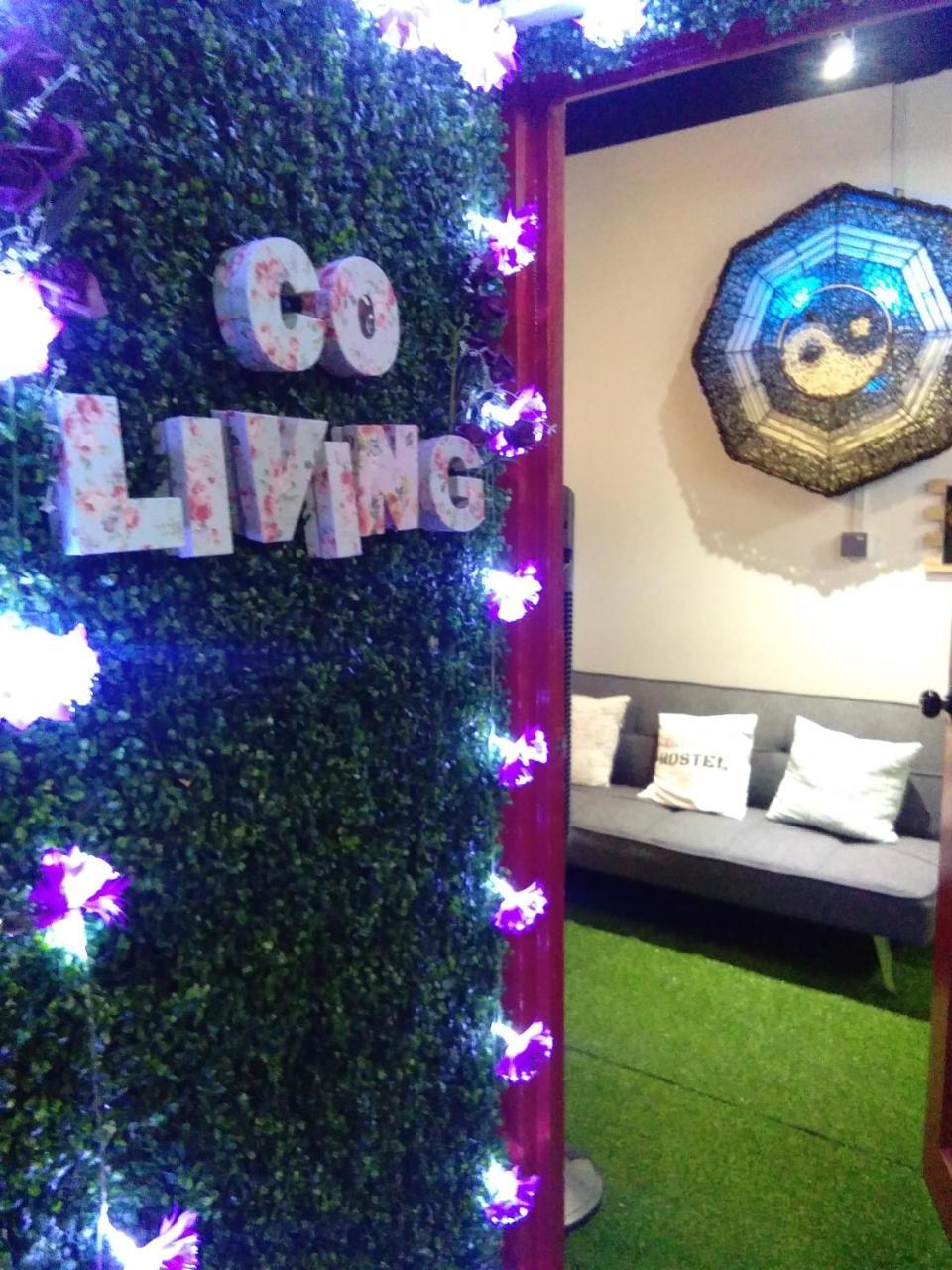 Co.Living Hostel Bandar Seri Begawan Exterior foto