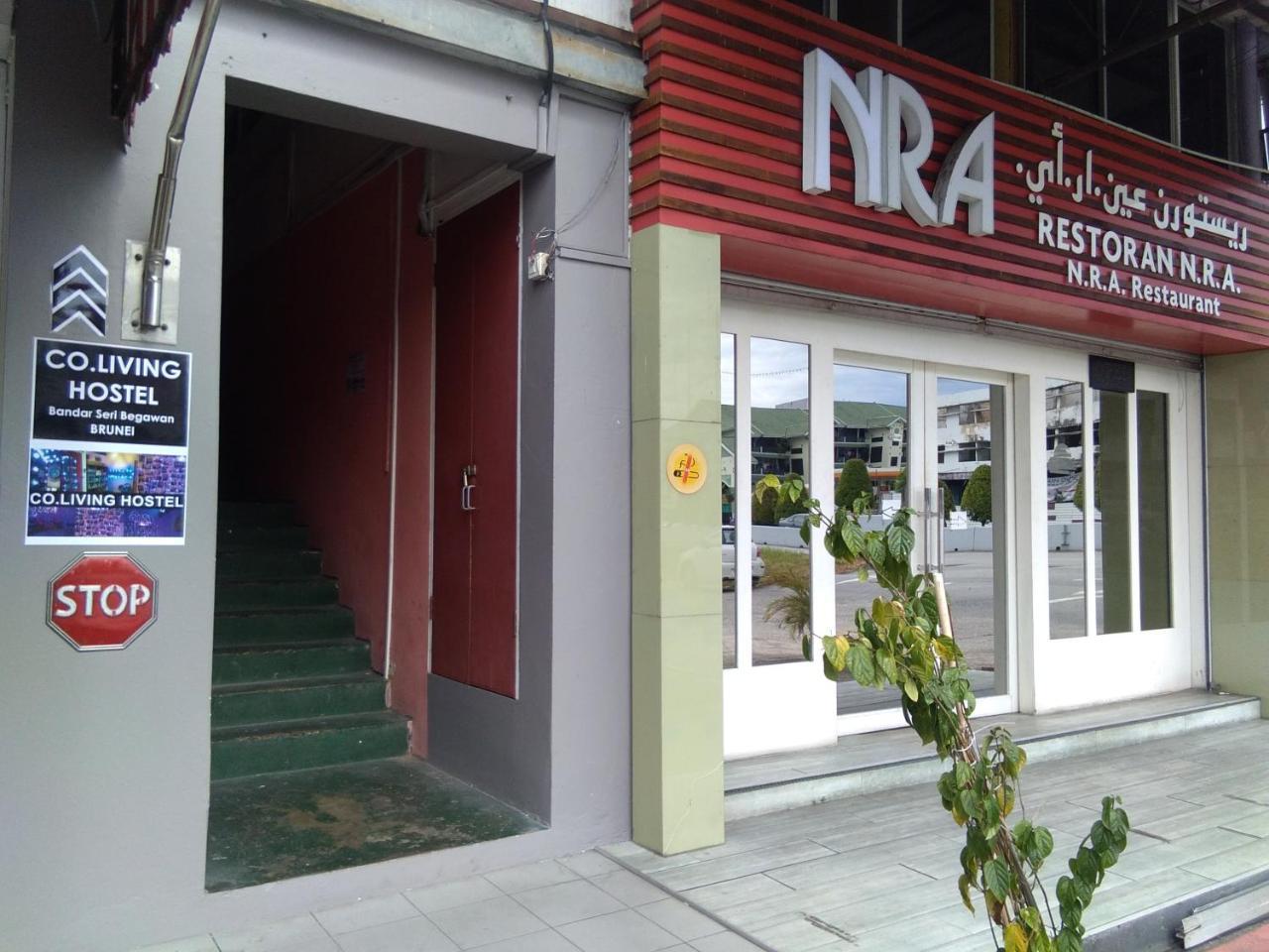 Co.Living Hostel Bandar Seri Begawan Exterior foto