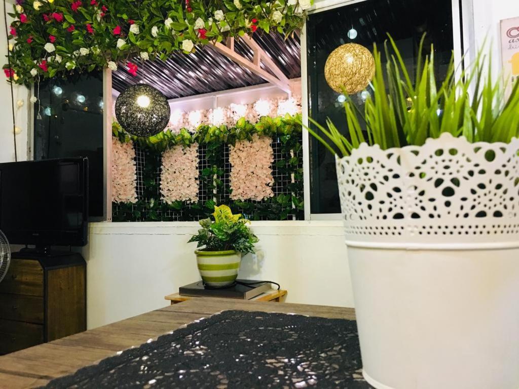Co.Living Hostel Bandar Seri Begawan Exterior foto